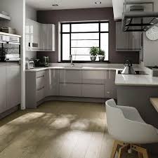 35 Instant Solutions To Light Grey Kitchen Cabinets Paint Colors Decorurge Handleless Kitchen Glossy Kitchen Kitchen Design Modern Small