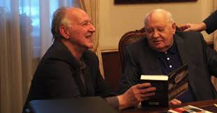 He was also the country's head of state from 1988 until 1991, serving as the chairman of the presidium of the supreme soviet from 1988 to 1989, chairman of the. Michail Gorbacov Cernobyl Jsme Netutlali A Muj Sen O Uspesnem Socialismu Porad Trva Reflex Cz
