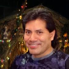 Listen to playlists featuring SUSPIROS DE AMOR BETY GHERMAN by Bety Gherman  online for free