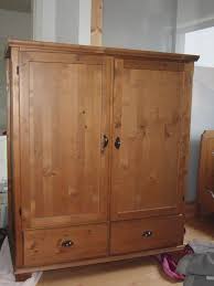 Kinderkleiderschrank Fernsehschrank Ikea Nussbaum Kinderkleiderschrank Fernsehschrank Ikea