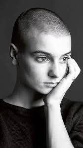 Kasey Amato's Instagram, Twitter & Facebook