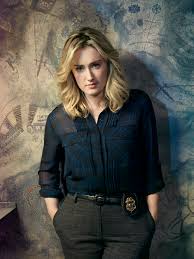Ashley Johnson - IMDb