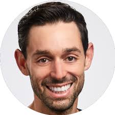 Fortune 500 CEO Says #1 Secret To Her Success Is Taking Jobs That Make Her  Uncomfortable