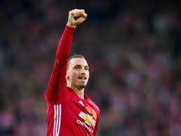 En la segunda etapa, ibrahimovic recibió la segunda amarilla tras una falta sobre kolarov y fue expulsado. Mourinho Expects Ibrahimovic To Leave Zlatan Ibrahimovic Manchester United Team Manchester United Players