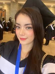 Claire Llantos (@Kiikaayyy) • Facebook