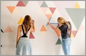 If you are keen on making your room look like a giant work of art, then waste no time! 12 Hall Painting Designs To Decor Your Home Like A Pro