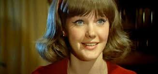 С годами ей удалось приумножить тот шарм и обаяние. Elena Proklova Biografiya Lichnaya Zhizn Semya Muzh Deti Foto