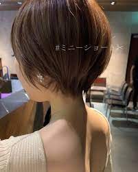 伊輪 ミニーショート 小顔毛束cut 美容師さんはinstagramを利用しています 2019年 夏 伊輪 ショート はさらに進化します ミニーカラー ミニーショート trending haircuts short hair styles hair styles