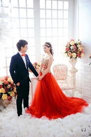 Jangan khawatir tidak mendapatkan hasil yang tak eksotis tanpa keindahan alam, kalian. Indoor Pre Wedding Pre Wedding Photoshoot Ideas Indoor And Outdoor Inspirationseek Com Get The Best Hd Wallpapers