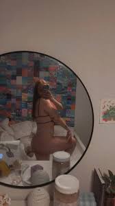 Bella dominates men XXX