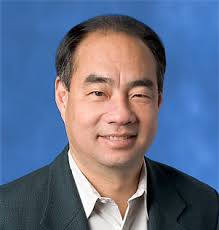 Eric Tom's Instagram, Twitter & Facebook