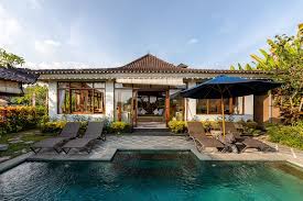 Using natural materials, color and pattern is traditional with balinese homewares creating that bungalow living bohemian style. Devi S Place Ubud Space Privacy At Villa Intani Updated 2021 Tripadvisor Ubud Vacation Rental
