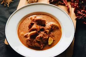 Kaeng hang le thai k h l is a northern thai curry dish description ingredients and preparation varieties references kaeng hang le ori. Kaeng Hang Le Recipe Roast Beef Tenderloin With Wine Sauce Recipe Roast The Origins Perhaps Are Closer To The Northern Thai Border In Myanmar Where A Pork