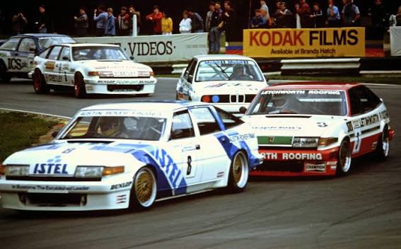 Tim Harvey - Renault Dealer Racing - Renault 19 - Donington Park 1993 BTCC 📸 LAT