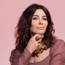 All followers of nigella lawson would like his real phone number to be known. Nigella Lawson I Didn T Think I D Be A Mended Person But I Am Nigella Lawson The Guardian