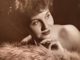 Thelma "Tracee" Perrin Davidson's Obituary