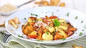 Gnocchi Pfanne Mit Pfifferlingen Kostliches Aus Italien Koch Mit Rezept Gnocchi Pfanne Pfifferling Suppe Rezepte