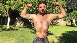 Celil nalçakan, yeni bir aşka yelken açtı. Celil Nalcakan In Ince Beli Magazin Haberleri