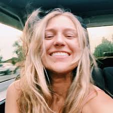 sadie (@sadie.case) • Instagram photos and videos