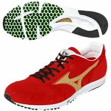 These sustainable walking shoes hit the market in 2018 and changed the game when it came to caring for the environment while making comfortable shoes. Mizuno Original Marathon Racing Shoes Wave Cruise Japan Sp 8rq3004 Red M Gold Ebay
