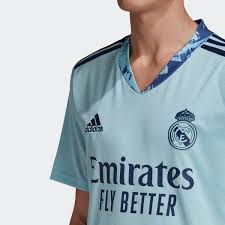 Support your idols in the new real third kit. M A J On Twitter Footyheadlines The First Official Pictures Of The Real Madrid 20 21 Home Kit Have Been Leaked And They Show A Big Change The Tiger Print On The Sleeve Cuffs
