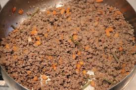 Le pappardelle al ragù di cinghiale in bianco è una delle tante ricette con cui si prepara il cinghiale nelle regione del centro italia. Pappardelle Al Ragu Di Cinghiale In Bianco Gran Consiglio Della Forchetta