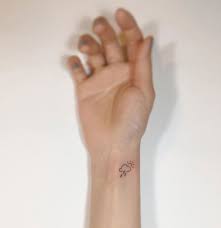 102 Minimalist Tattoos By A Korean Artist Cloud Tattoo Minimal Tattoo Minimalist Tattoo