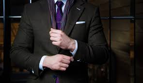Folding pocket squares for suits. How To Fold A Pocket Square Stitch It Co Custom Suits Alterations In Nashville