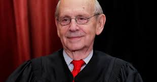 Le juge progressiste de la Cour suprême Stephen Breyer va prendre sa  retraite