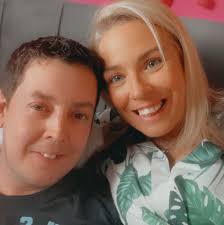 Chris race (@gistyrace)