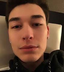 Spotify is all the music you'll ever need. Pin By Victoria Parra On Gorgeous Boys Austin Lawrence Instagram