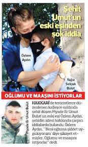 Hava alanından iner inmez soluğu aqua florya avm'de alan umut bulut, burada eşi anna, ile bir araya geldi. Magduru Oynayip Yardim Topluyor