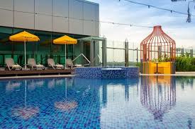 The location is quiet but hip (you'll find decent coffeeshops and bars nearby), just moments from three mrt. Aerotel Airport Transit Hotel Aerotel Singapore