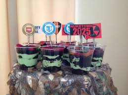 Pin By Cassiopeia Figueroa On Demetre Birthday Zombie Birthday Parties Zombie Birthday Birthday Party Images