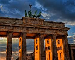 Jerman adalah salah satu tempat teratas dengan tempat wisata terbaik yang wajib dikunjungi saat berkeliling eropa. 10 Tempat Wisata Di Berlin Urban Icon Magazine