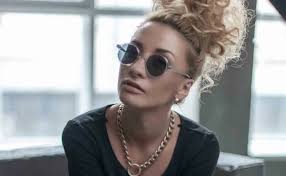 Lil Kate (Lil Kate): Biografi om sangeren