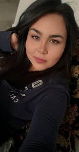 Vicky Carrillo's Instagram, Twitter & Facebook