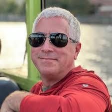 Mark Hipps's Instagram, Twitter & Facebook