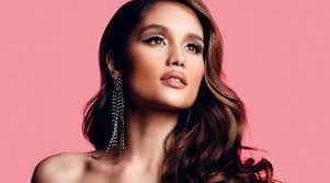 Koleksi foto cantik dan seksi terbaru. List 170 Most Beautiful Indonesian Actresses