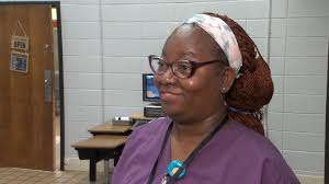 Crenshaw Christian Academy teacher gives life lessons through art