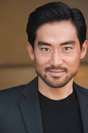 Derek Seal's Instagram, Twitter & Facebook