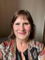 Grief in nature — Leah Sian Davies