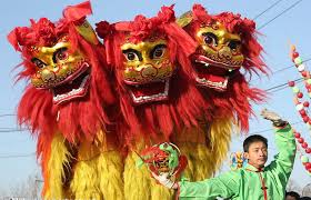 Alat musik ntb (nusa tenggara barat) tercatat setidaknya terdapat 7 alat musik yang beragam dan berbeda jenis, dari alat musik puku hingga tiup. Dari Mana Asal Usul Lion Dance Stop Being Busy