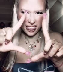 Is Samara Boulter Chinese