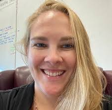 Melanie Bales's Instagram, Twitter & Facebook