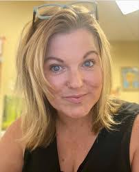 Brenda Faircloth's Instagram, Twitter & Facebook