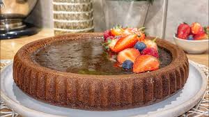 Suivez mes conseils pour réussir le gâteau au chocolat en bas de la recette. Gateau Renverse Au Chocolat Youtube