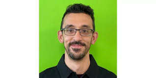 Extra Space Storage Celebrates CX Day by Awarding Five Standout Team  Members with Customer Care Award