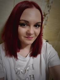 29 today! happy birthday to all fellow birthday twins 🎈❤️