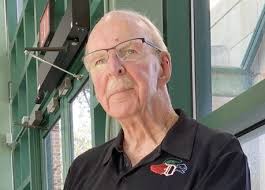 Pointer of Interest: Say, aren't you Officer Dewey?